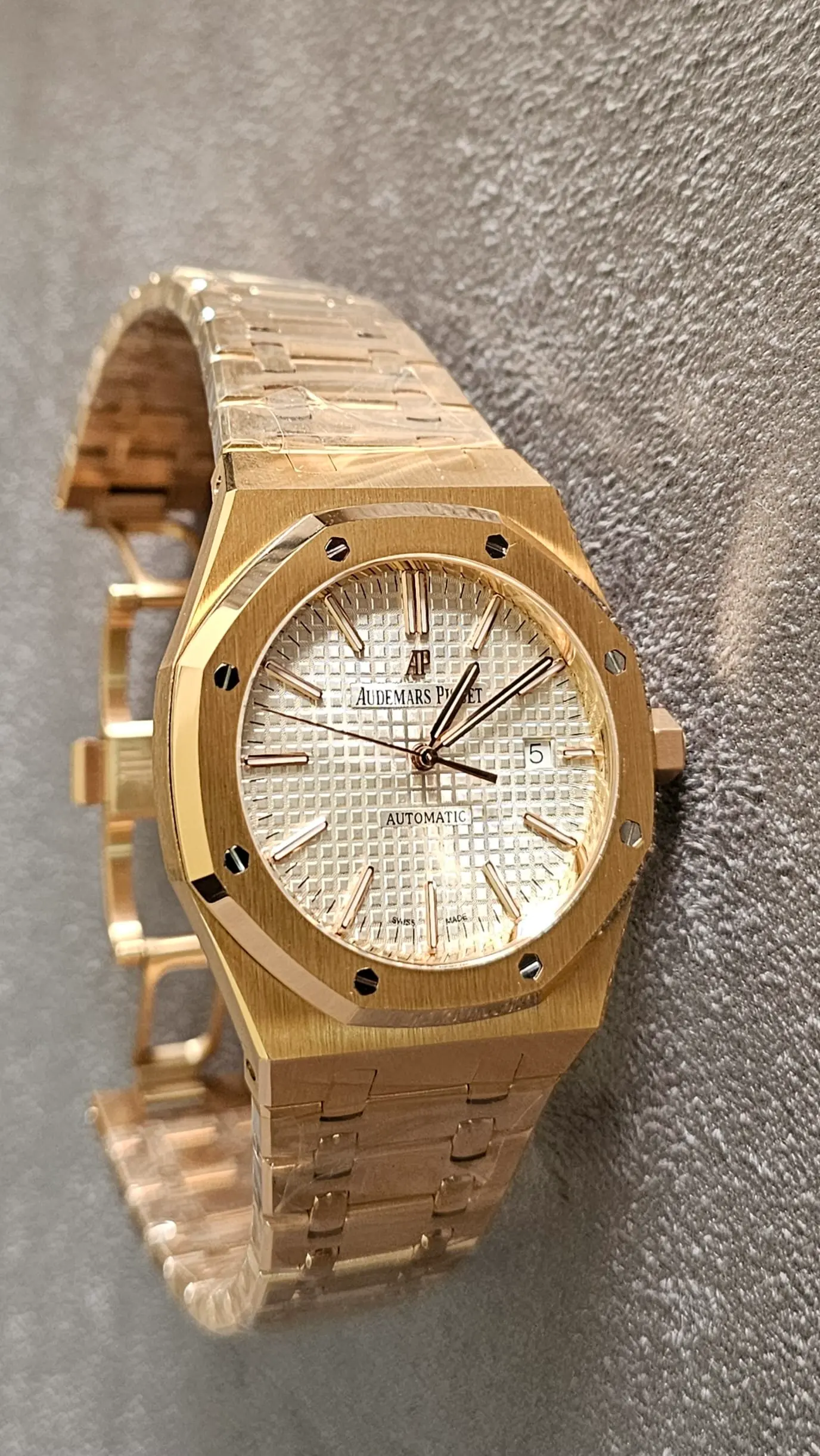 Audemars Piguet 15400 Selfwinding