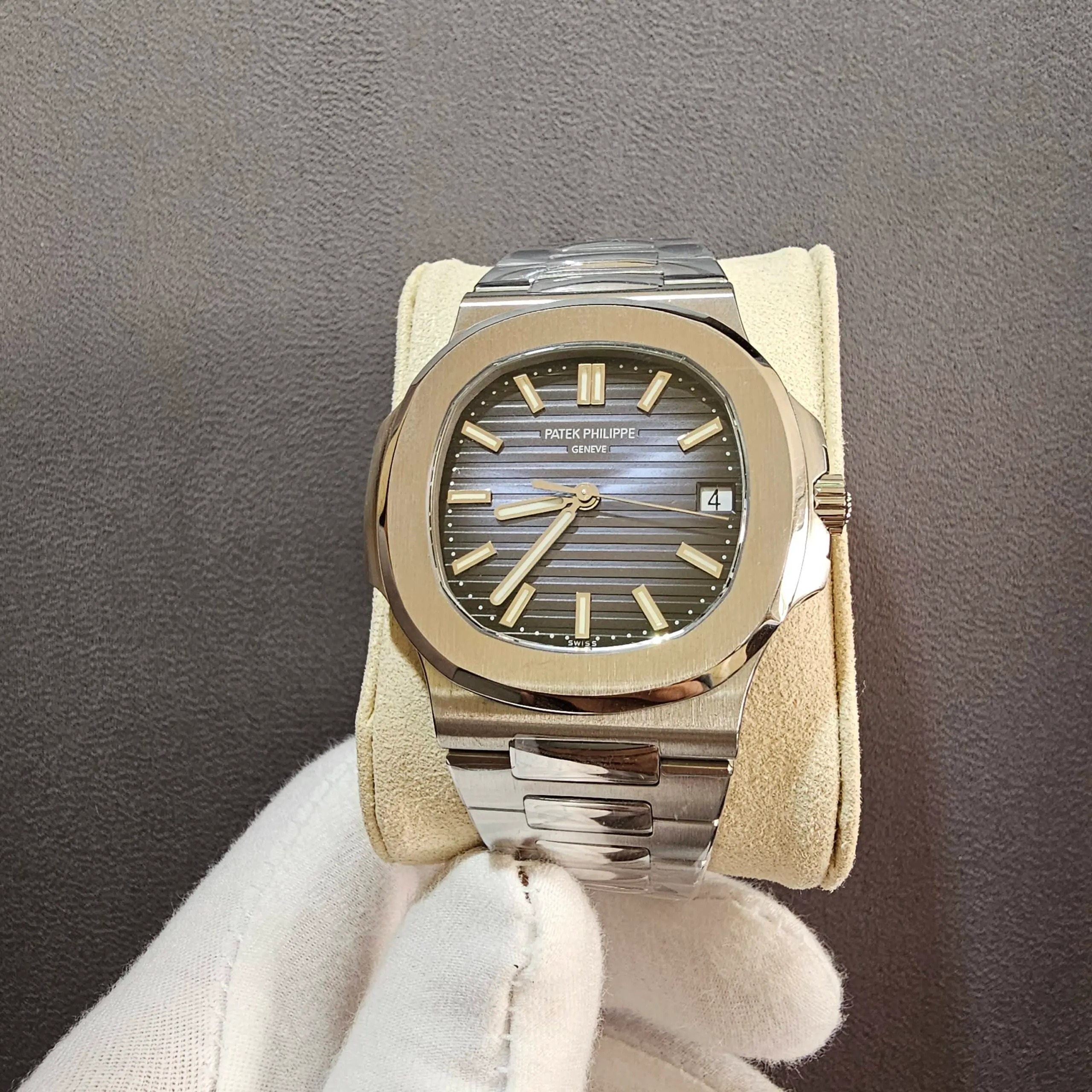 Patek Philippe Nautilus 5711/1A-010