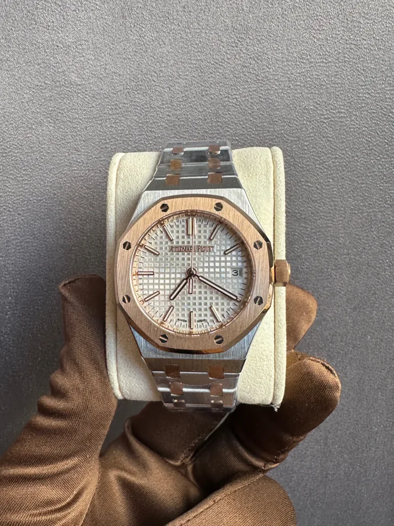 Audemars Piguet Royal Oak Self Winding ”50Th Anniversary “