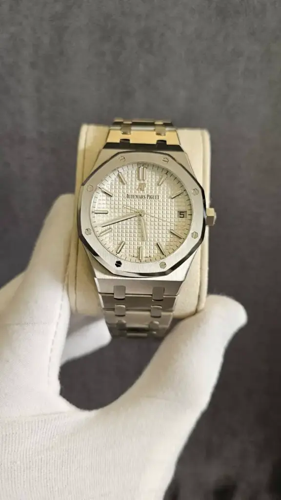 Audemars Piguet Royal Oak 15500 