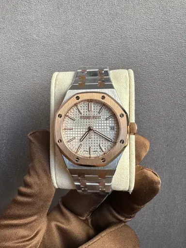 Audemars Piguet Royal Oak Self Winding ”50Th Anniversary “